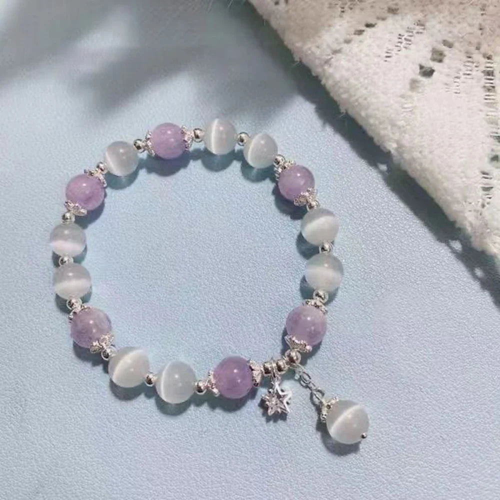 Fashionable ladies beaded bracelet